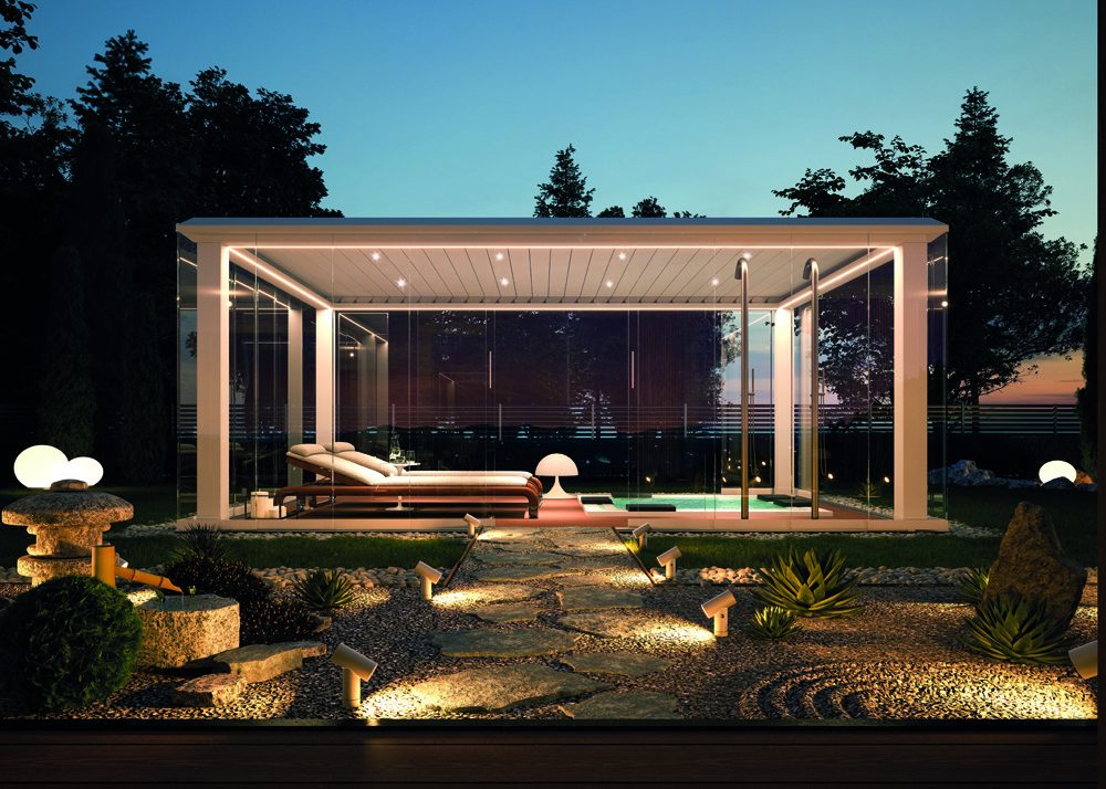 Pergosky R608 — Pergola bioclimatica con vetrate scorrevoli integrali, Skema Libero Latina e Roma