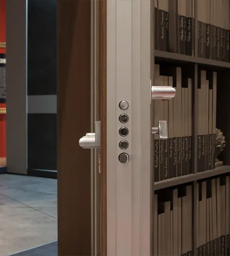Tekno — Porta blindata rasomuro con cerniere a scomparsa, Skema Libero Latina e Roma
