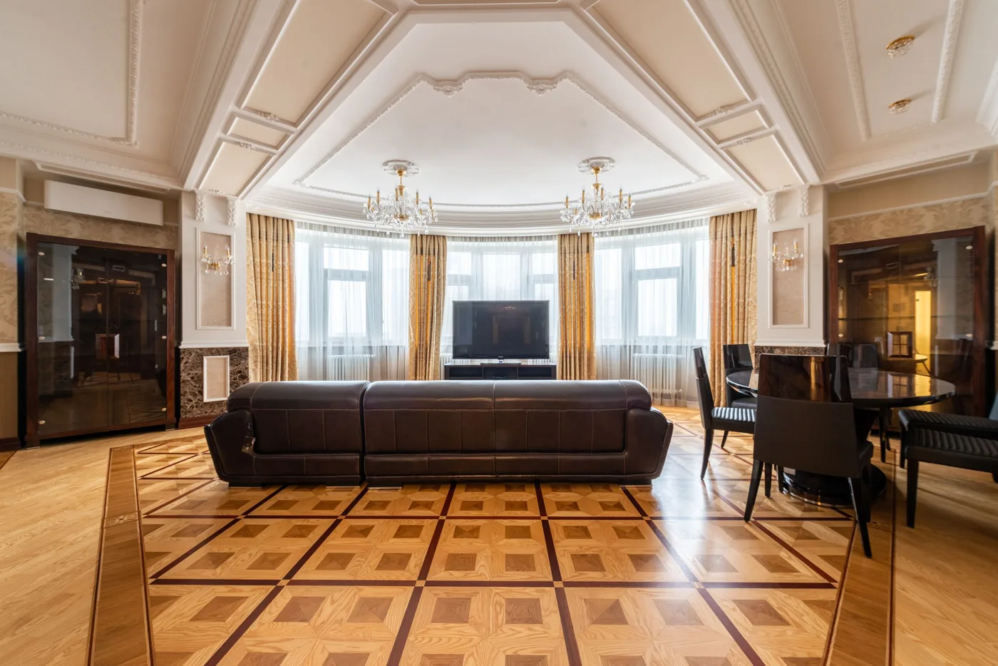 LVT/vinile, laminato, parquet o gres: come scegliere il pavimento giusto